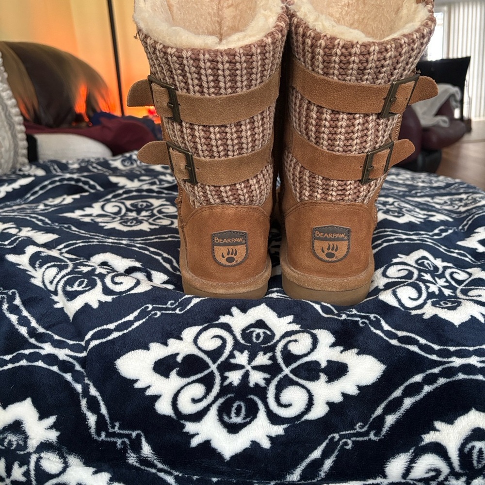 BearPaw Tan Knit Buckle Boots